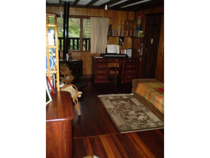 200 Holyoake Road, Dwellingup WA 6213