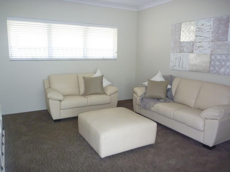 8 Placid Bend, South Yunderup WA 6208