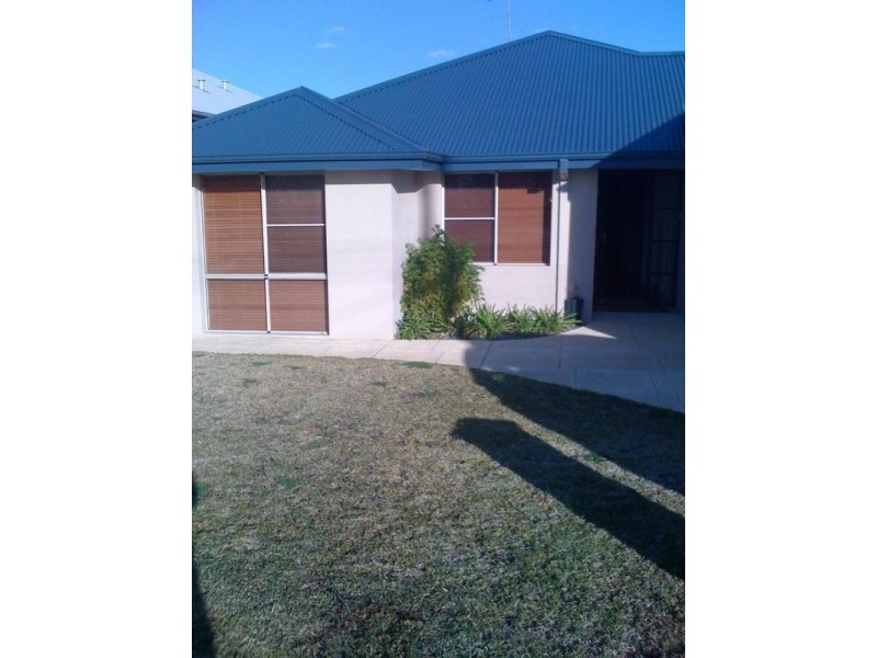 64 Moyup Way, South Yunderup WA 6208