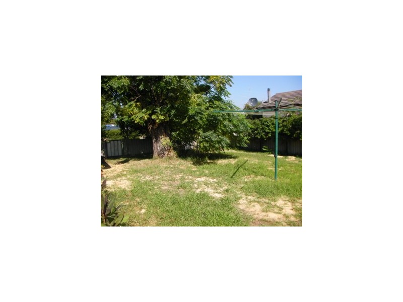 30 Fitzpatrick Street, Waroona WA 6215
