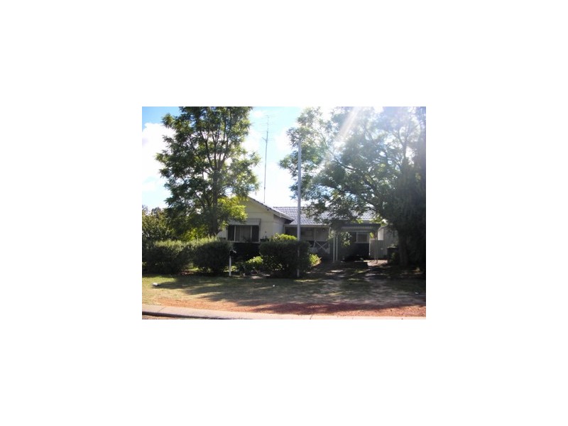 30 Fitzpatrick Street, Waroona WA 6215