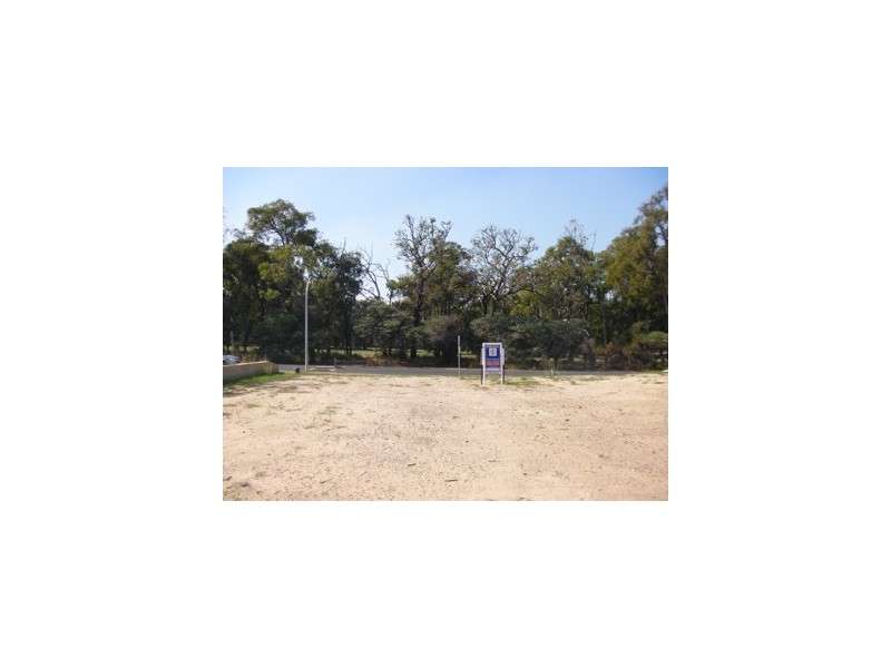 123 Hill street, Waroona WA 6215