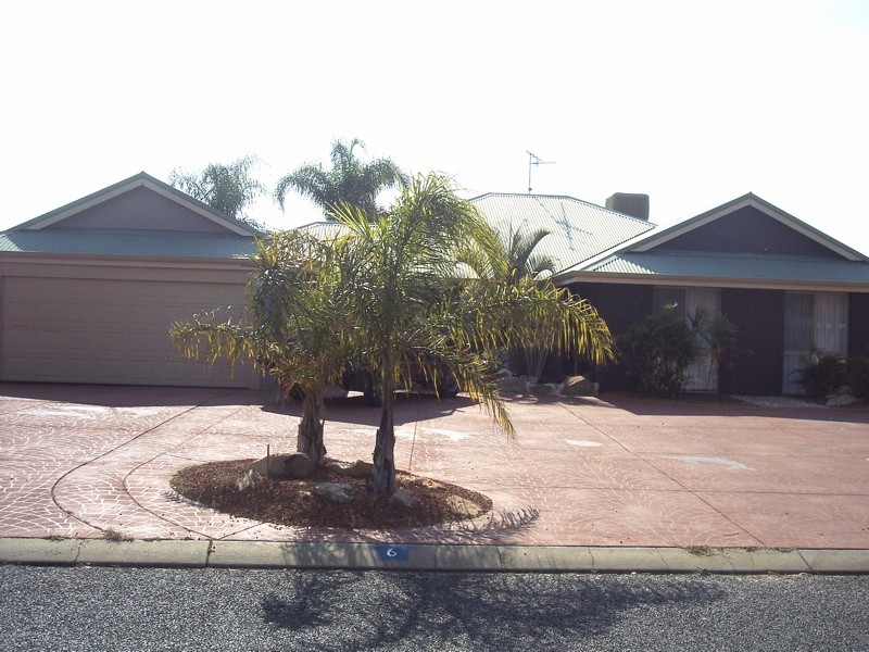 6 Sunland Ave, South Yunderup WA 6208