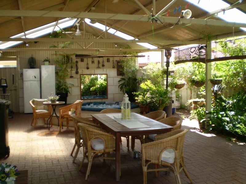 9 Lakes Close, South Yunderup WA 6208