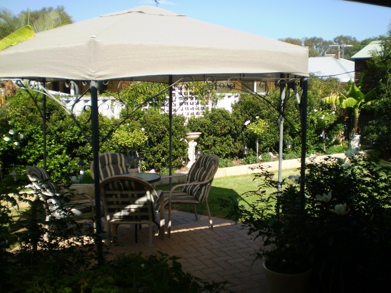 9 Lakes Close, South Yunderup WA 6208