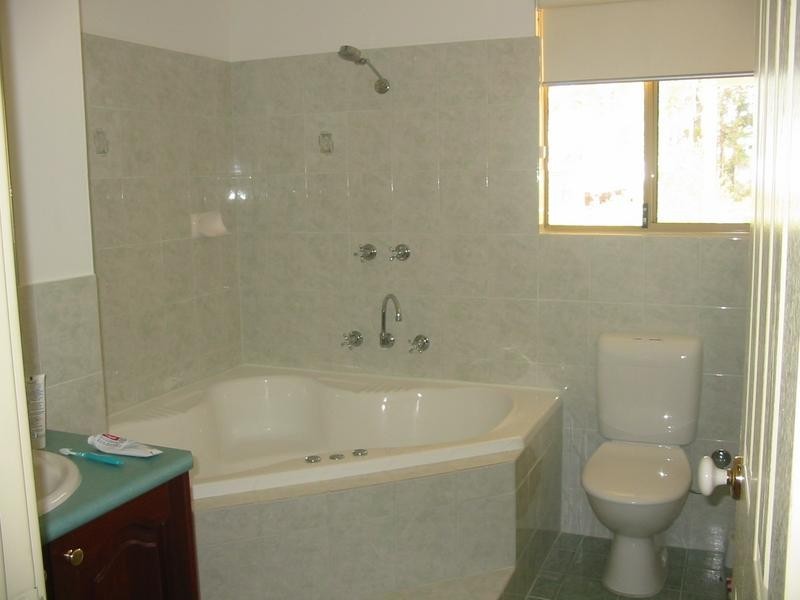 3 Grevillea Road, Dwellingup WA 6213