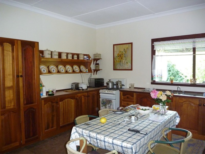 6 Church Street, North Dandalup WA 6207