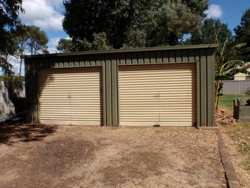 9 Dehamel Street, Waroona WA 6215