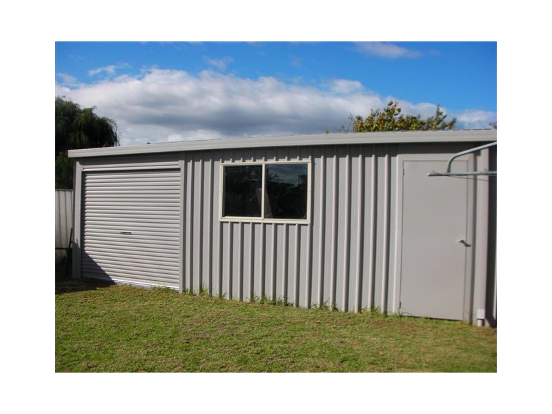 154 South West Highway, Waroona WA 6215