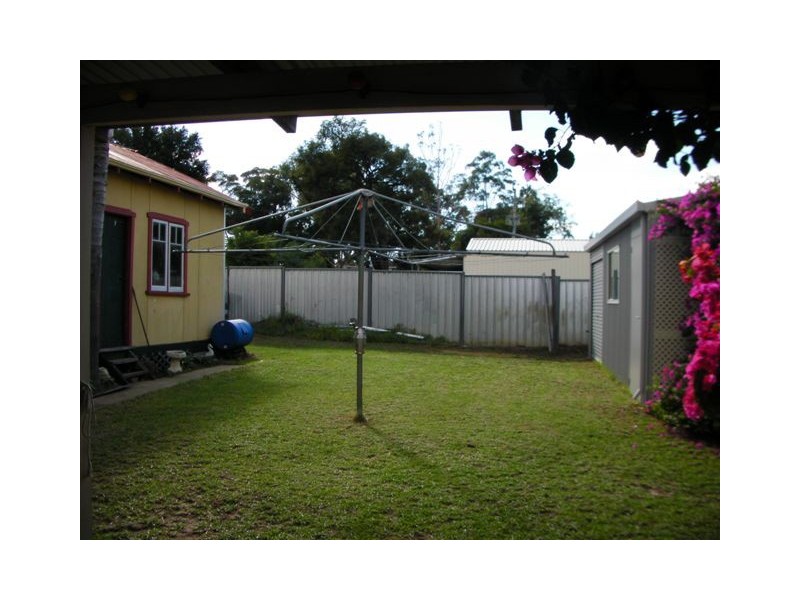 154 South West Highway, Waroona WA 6215