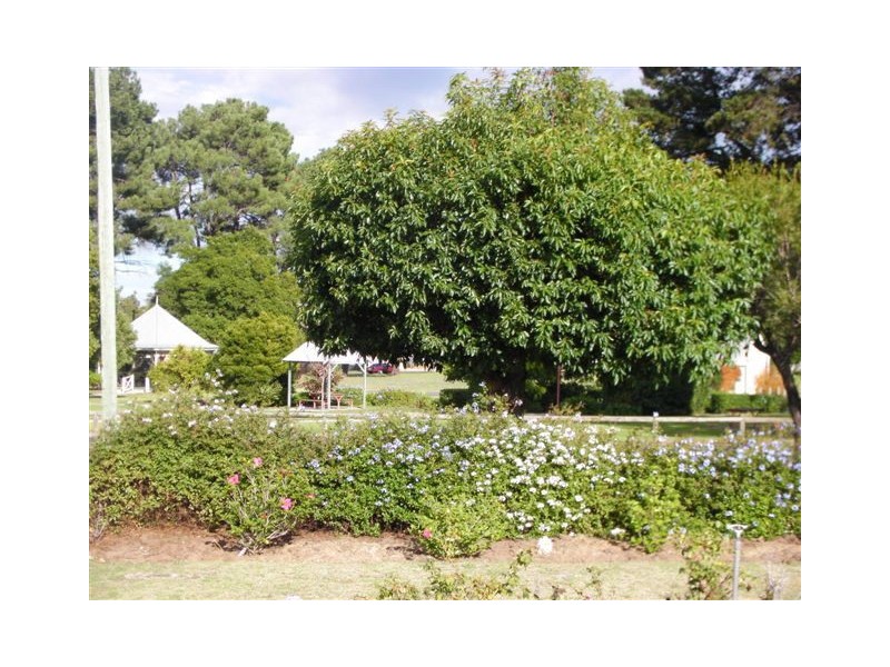 154 South West Highway, Waroona WA 6215