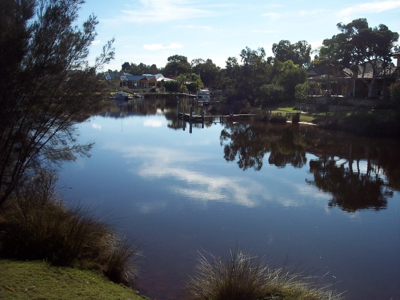 6 Sunland Avenue, South Yunderup WA 6208