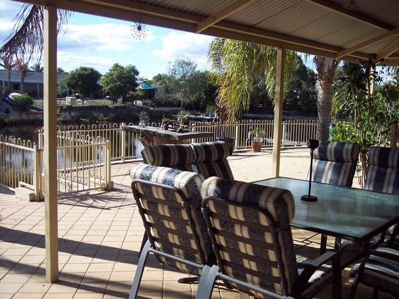 6 Sunland Avenue, South Yunderup WA 6208