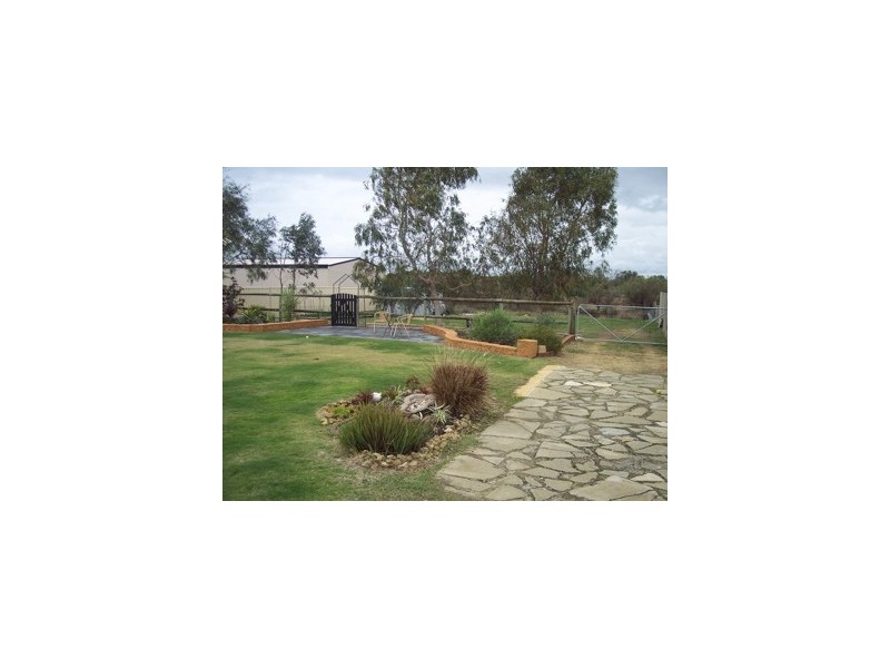 31 Murray Waters Boulevard, South Yunderup WA 6208