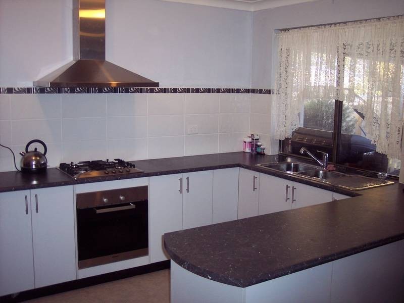 52 Kiap Road, South Yunderup WA 6208