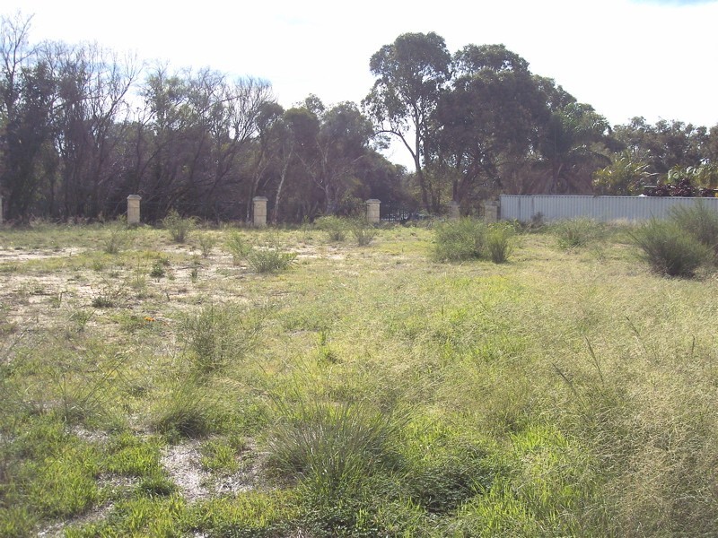 12 Kruger Loop, South Yunderup WA 6208