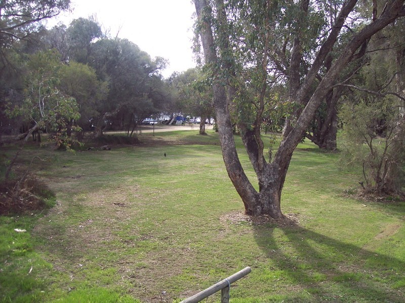 12 Kruger Loop, South Yunderup WA 6208