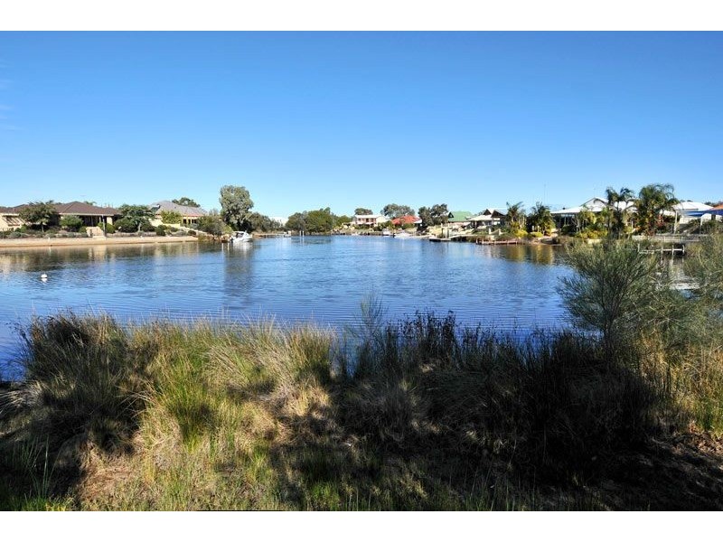 38 Banksia Terrace, South Yunderup WA 6208