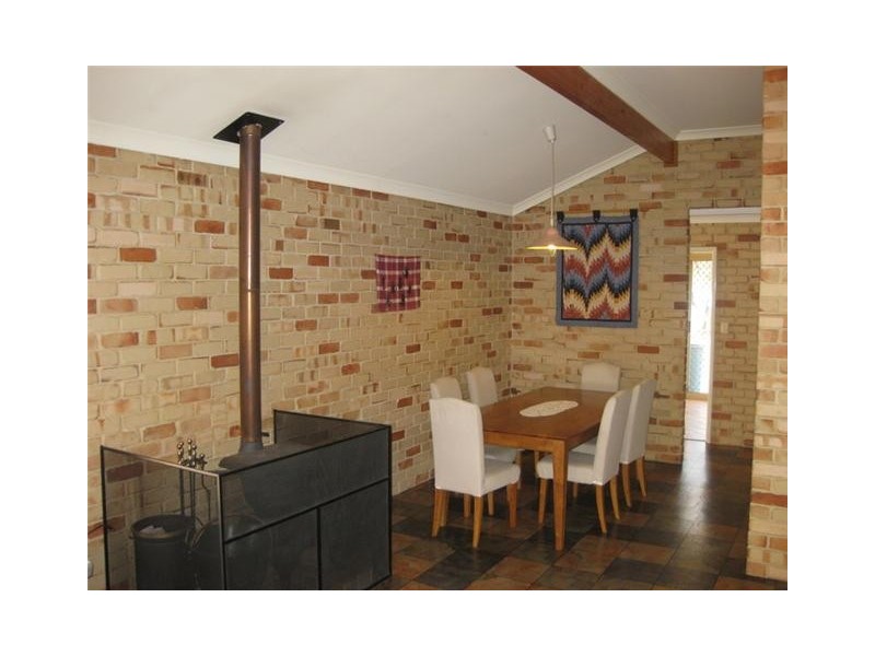 64 Marshall Avenue, Pinjarra WA 6208