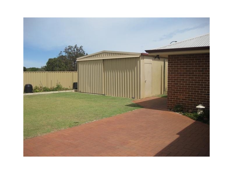 64 Marshall Avenue, Pinjarra WA 6208