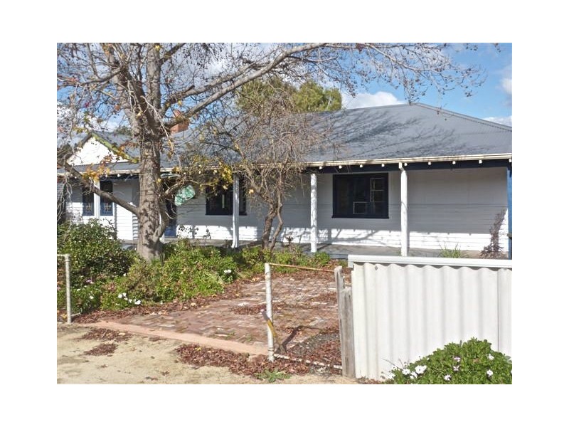 17 Pollard Street, Boddington WA 6390