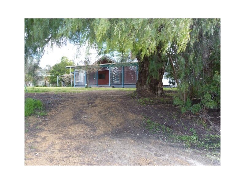 17 Pollard Street, Boddington WA 6390