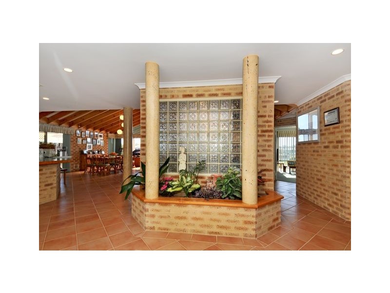 25 Heron Place, South Yunderup WA 6208