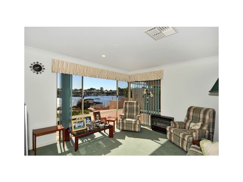 25 Heron Place, South Yunderup WA 6208