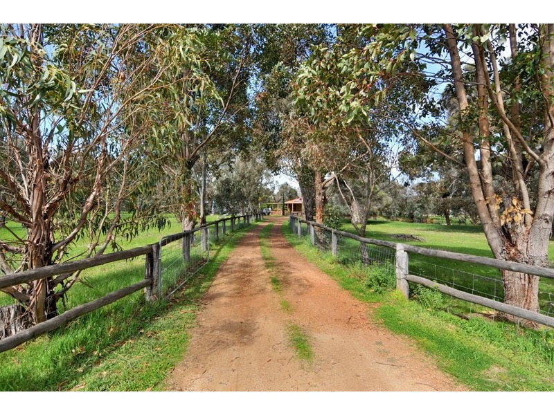 484 Dunkerton Road, Barragup WA 6209