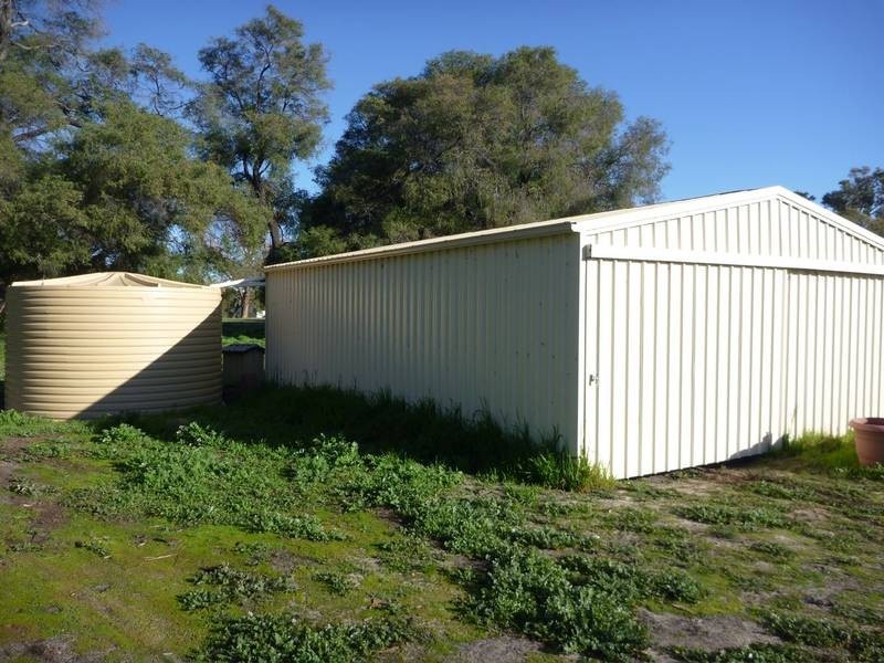 28 Birch Street, Birchmont WA 6214