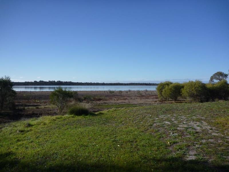 28 Birch Street, Birchmont WA 6214