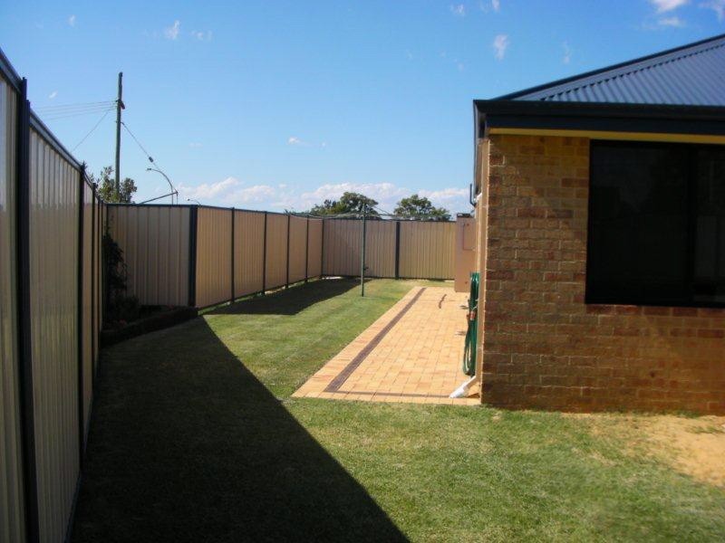 7 Elliott Street, Waroona WA 6215