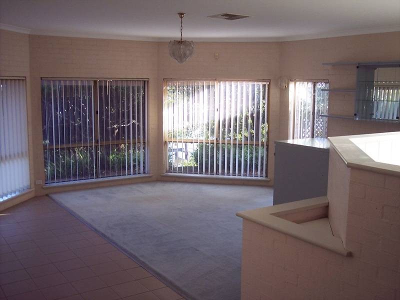 25 Delta Drive, South Yunderup WA 6208
