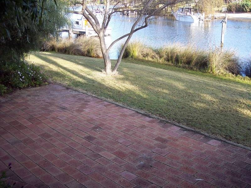 25 Delta Drive, South Yunderup WA 6208