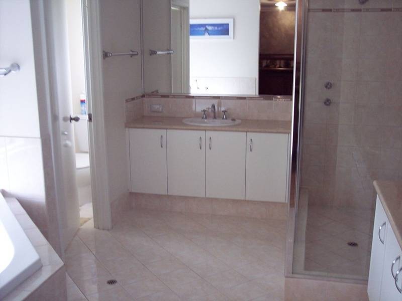 214 Holmes Parade, West Pinjarra WA 6208