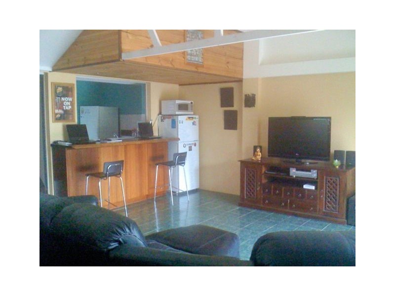 10 Kingfisher Drive, North Yunderup WA 6208