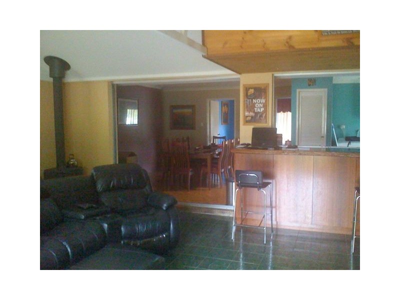 10 Kingfisher Drive, North Yunderup WA 6208