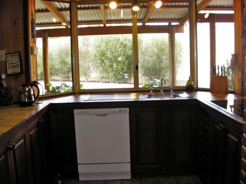 10 Waltham Court, Waroona WA 6215