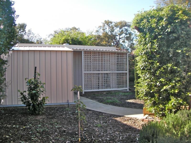 10 Waltham Court, Waroona WA 6215
