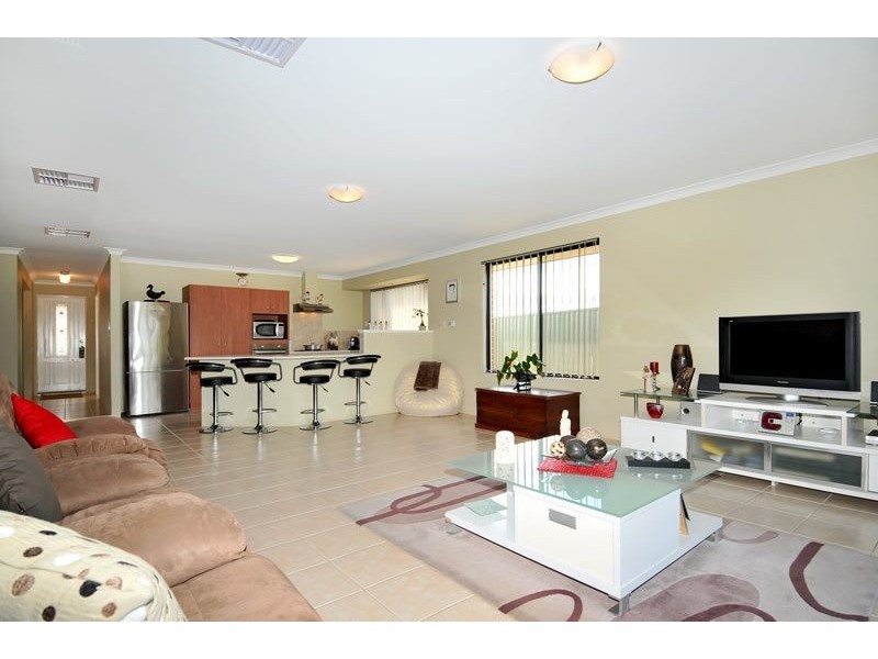 48 Bibbulmun Meander, Ravenswood WA 6208