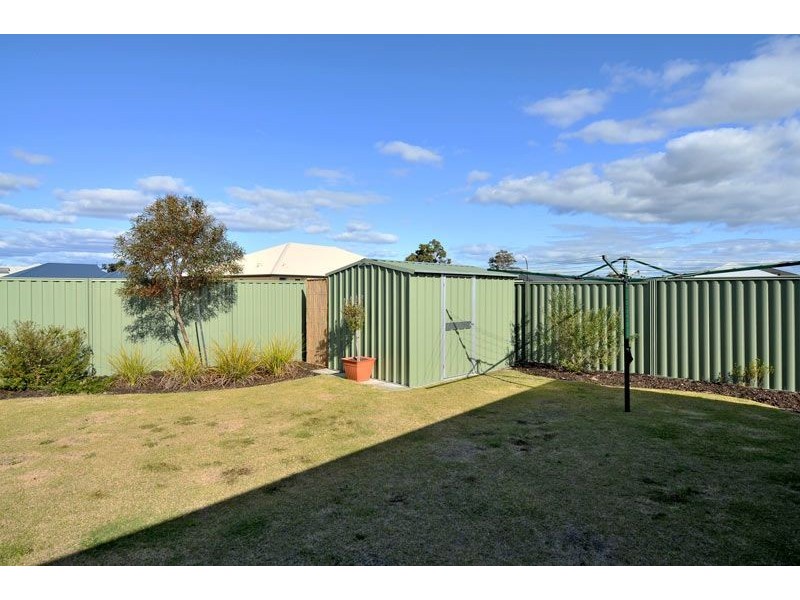 48 Bibbulmun Meander, Ravenswood WA 6208