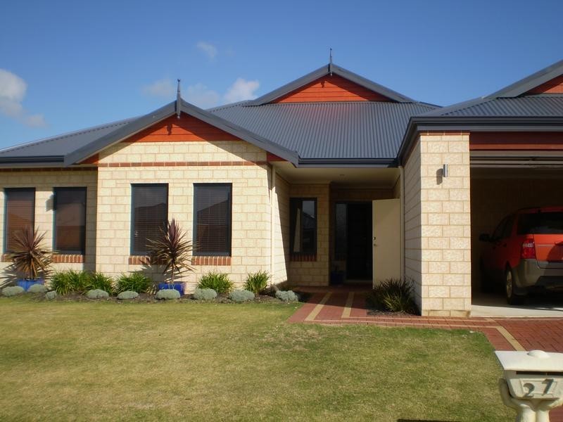 27 Bibbulmun Meander, Ravenswood WA 6208