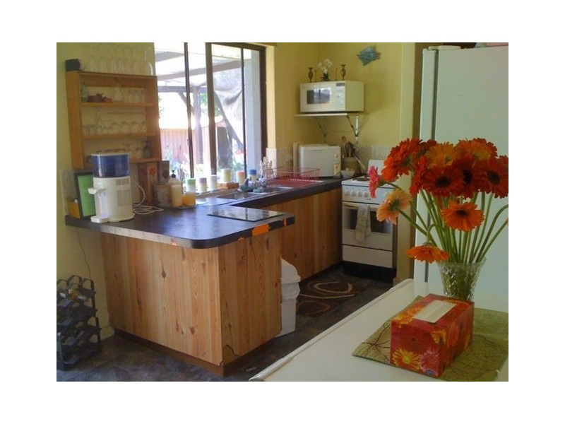 2 Forestview Road, Dwellingup WA 6213