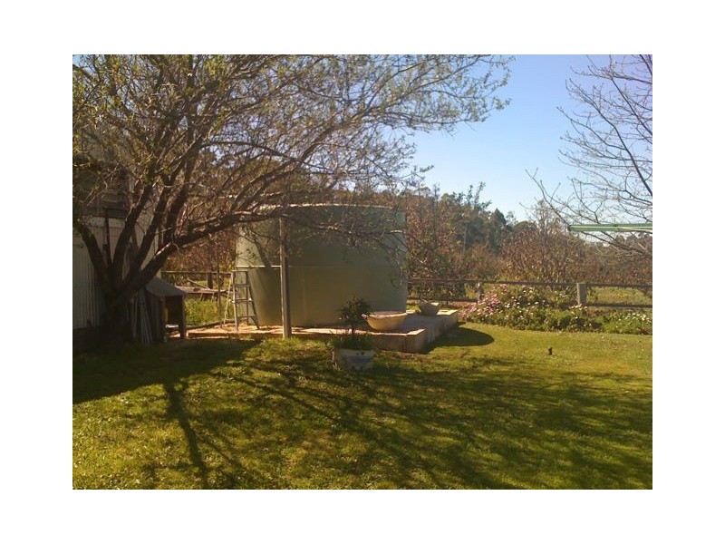 56 Holyoake Road, Dwellingup WA 6213