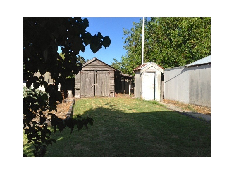 170 South West Highway, Waroona WA 6215