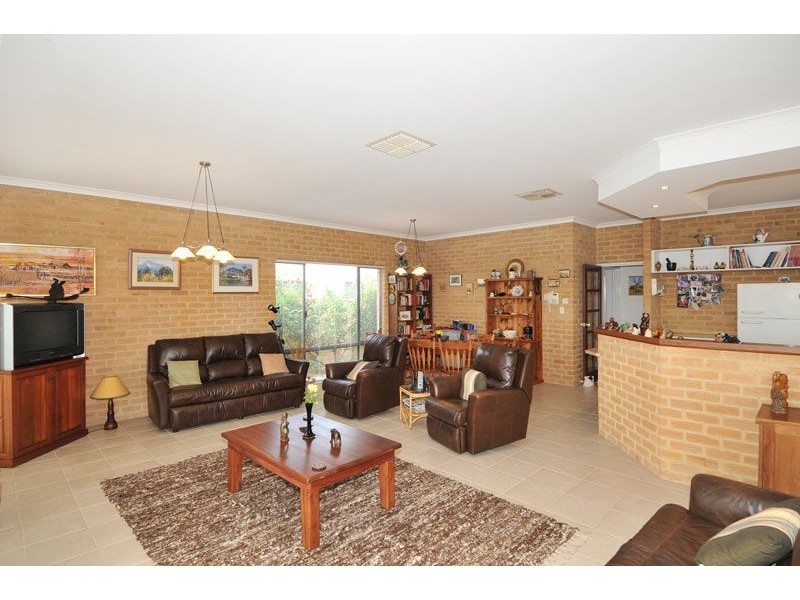 34 Heron Place, South Yunderup WA 6208