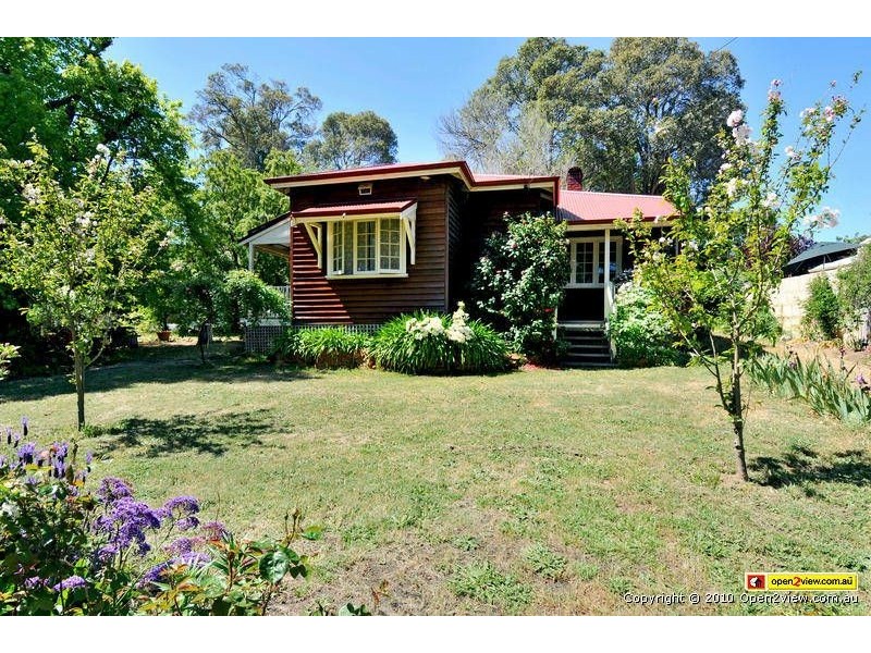 28 Wallace Road, Dwellingup WA 6213