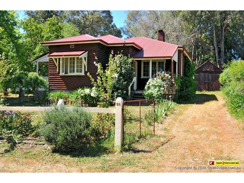 28 Wallace Road, Dwellingup WA 6213