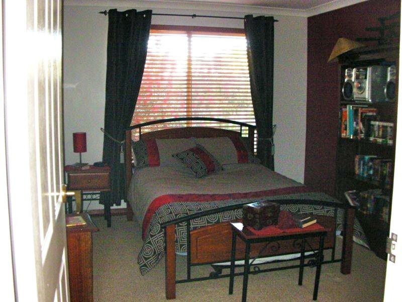 15 McKay Avenue, Waroona WA 6215