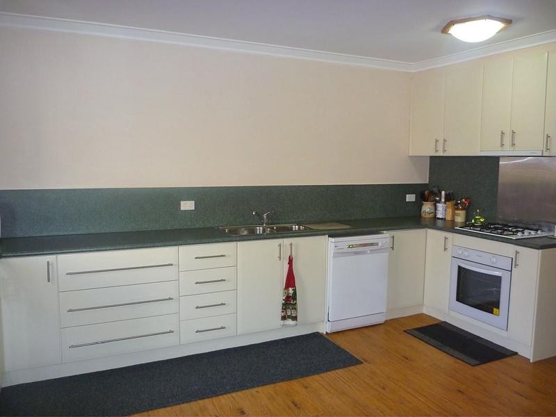 2 Casuarina Place, Pinjarra WA 6208